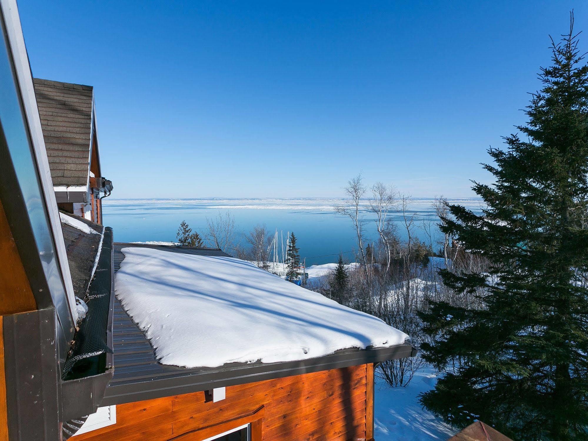 Auberge Des Eaux Vives La Malbaie Exterior foto