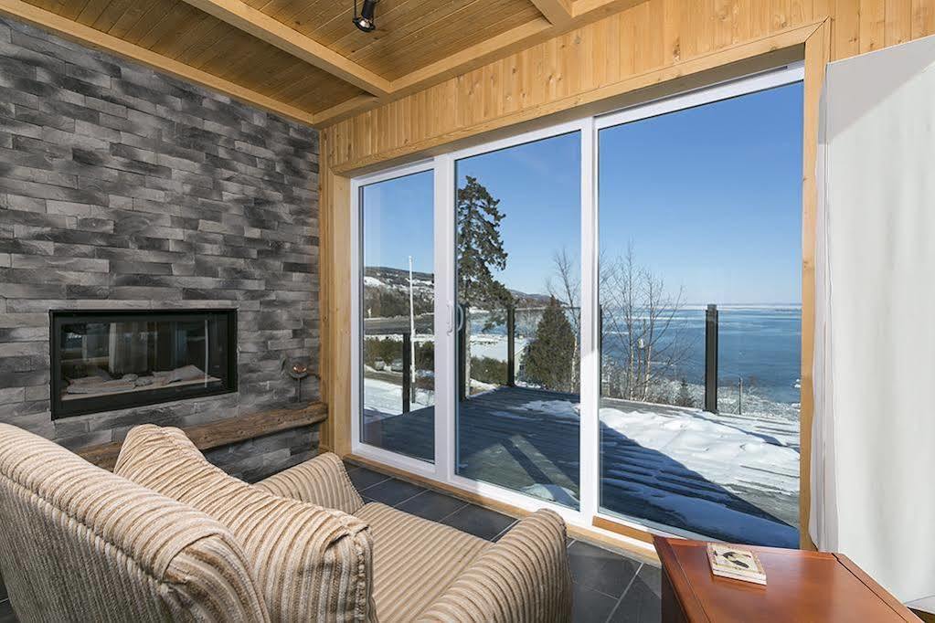 Auberge Des Eaux Vives La Malbaie Exterior foto